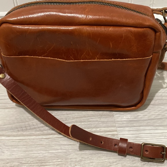 Go Forth Goods Brown Leather Crossbody Bag - Picture 4 of 6